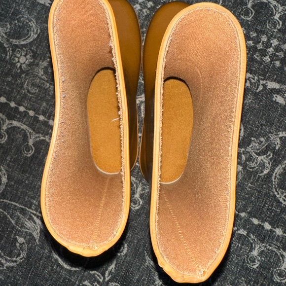 Three Pines Rain boots size 4 - Picture 8 of 8